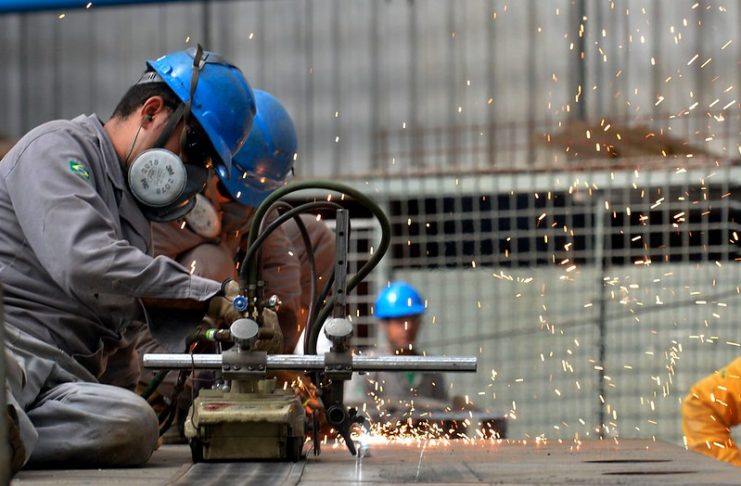 Produção industrial de PE apresentou recuou em janeiro e ficou entre os piores resultados do País
