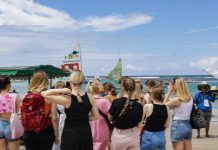 Governo de Pernambuco promove ações sociais em Porto de Galinhas