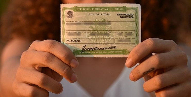 Rede de Ativistas do Fundo Malala no Brasil, incentiva meninas a tirarem o título eleitoral