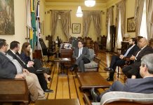 Governador de PE, Paulo Câmara, discute políticas de prevenção, com Escritório das Nações Unidas sobre Drogas e Crime