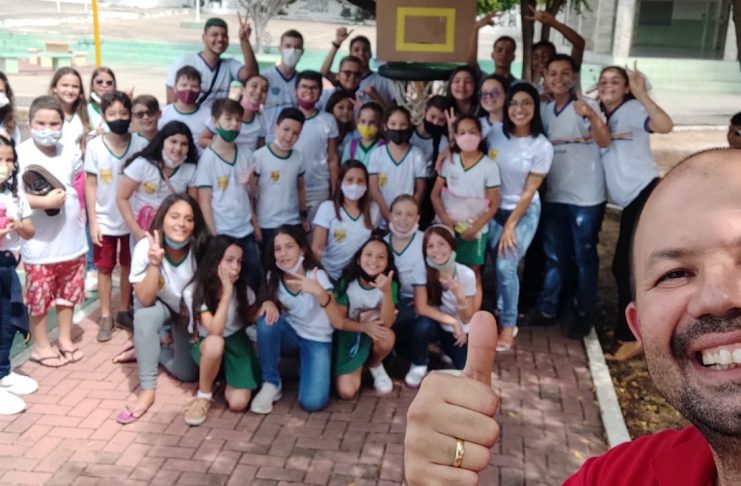 Professor de Educação Física e alunos da Escola de Referência Cônego Olímpio Torres, de Tuparetama, vencem concurso promovido pela NBA