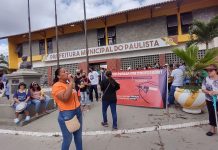 Professores da Rede Municipal do Paulista e comunidade escolar, realizam novo protesto na tarde desta quarta-feira(04)
