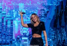 Pernambucana Michele Andrade sobe ao palco de um dos maiores rodeios do Brasil