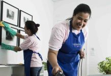 Terceirização de limpeza: entenda os benefícios que fazem o serviço valer a pena