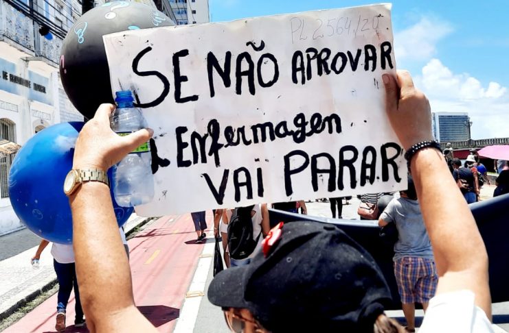 Satenpe repudia suspensão do piso da enfermagem e programa atos públicos em Pernambuco