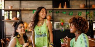 Designer Juana Moura abre temporada e lança coleção exclusiva para a Copa