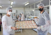 SENAI Petrolina certifica alunos surdos, nos cursos de Padeiro e Mecânica de Veículos