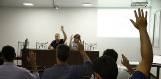 Médicos do HCP decidem pela paralisação durante AGE no Simepe