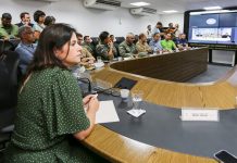 Priscila Krause, governadora em exercício de Pernambuco, abre oficialmente a Operação Carnaval, em reunião no Centro de Comando da SDS