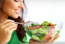 Nutricionista Renata Vieira, do Hapvida NotreDame Intermédica, explica como adaptar a alimentação e reduzir os sintomas da menopausa