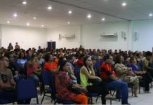 Professores Municipais do Paulista rejeitam proposta de reajuste salarial da prefeitura