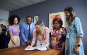 isabela-de-gusmão-assinando-Captura de tela 2023-05-17 171427
