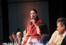 Governadora de Pernambuco, Raquel Lyra, participa da plenária estadual do Plano Plurianual participativo, junto a ministros de Estado