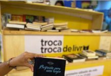 Feira de Troca de Livros incentiva leitura no Recife