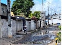 OLINDA: Moradores da Rua Carlos Alberto Barbosa, antiga Rua das Orquídeas, em Jardim Atlântico, denunciam descaso, falta de responsabilidade e abandono da gestão municipal com a via pública