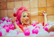 Cantora e compositora pernambucana lança single “Versão Atualizada”, da Barbie Girl