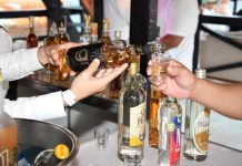 Dia da Cachaça celebra a bebida que é patrimônio histórico e cultural do Brasil