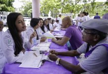 Prefeitura do Recife promove feira de serviços para pessoas idosas