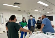 Hospital Regional Dom Moura, em Garanhuns, recebe visita conjunta do Simepe e Cremepe