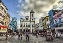 Comércio de Recife funciona normal na quinta-feira, Dia de Corpus Christi