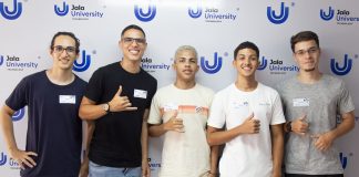 Com salários acima da média nacional, Engenharia de Software tem 80 bolsas de estudo 100% integrais