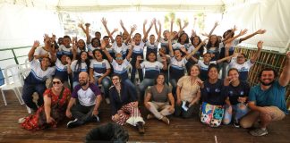 O impacto do plástico no meio ambiente é tema de peça encenada para alunos do Jaboatão