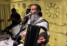 Cezzinha promove noite cultural no projeto Forró de Candeeiro, em Apipucos
