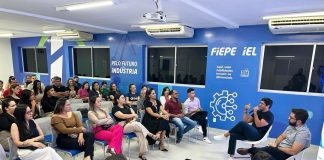 Debate sobre comportamento, movimenta auditório do IEL-PE, em Petrolina