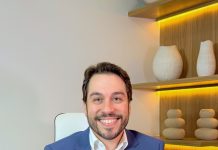 Médicos se reúnem para debater avaliação hepática em jantar exclusivo no Recife