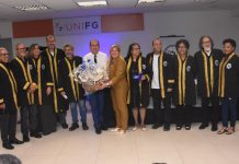 Mano e Andrea Medeiros prestigiam posse da nova diretoria da Academia de Letras do Jaboatão dos Guararapes