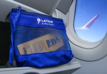 LATAM reforça apoio à Fenearte com voo especial e reaproveitamento de uniformes usados