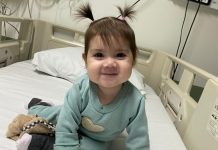 Menina de 11 meses deixa o Recife para fazer transplante de medula óssea em São Paulo