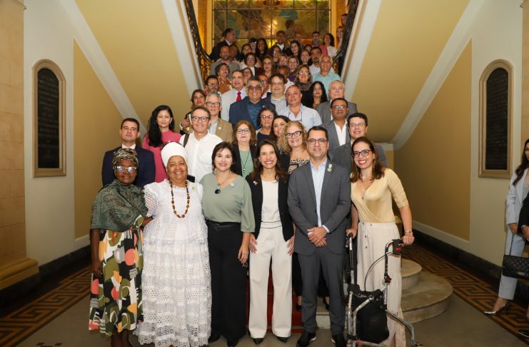 Governadora Raquel Lyra empossa novos conselheiros estaduais de saúde e reforça compromisso com o SUS em Pernambuco