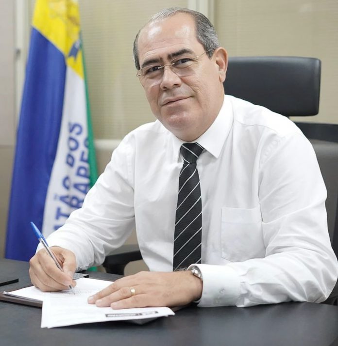 mano-medeiros-080825