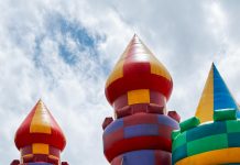 Jump Around, o maior castelo inflável da América Latina, chega ao Shopping Guararapes