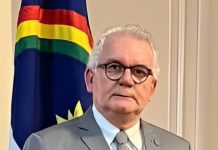 Flávio Chaves lança obra “Sheikha Moza Nasser, Hamlet e o Exílio”, em evento na Academia Pernambucana de Letras, no Recife