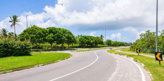 Alta ocupação hoteleira impulsiona aumento do fluxo nas rodovias do Litoral Sul, no fim de ano