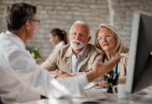 Especialistas explicam como corpo e mente podem ajudar a lidar com o diagnóstico de câncer na terceira idade