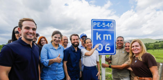 No Sertão do Araripe, governadora Raquel Lyra entrega PE-540, autoriza construção de creche e inaugura segunda cozinha comunitária em Moreilândia