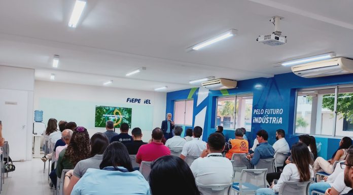 Seminário da FIEPE debate legislação ambiental e reforma tributária em Petrolina