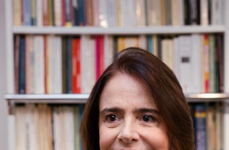 Psicanalista Maria Helena Fernandes lança em Recife, livro sobre sofrimento, corpo e alimentação na clínica contemporânea