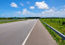 Dia do Trabalhador: fluxo de veículos nas rodovias pernambucanas Rota do Atlântico e Rota dos Coqueiros deve se intensificar no feriado nacional