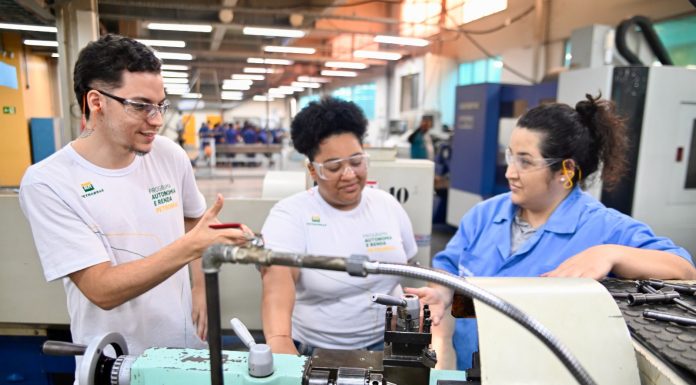 Programa Autonomia e Renda Petrobras abre 800 vagas em parceria com o SENAI-PE