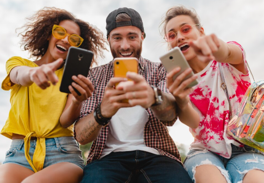 Neuropsicóloga explica o termo “nomofobia” e dá dicas para o uso consciente do celular