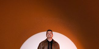 André Rio lança álbum junino “Onde o Sol Aprende a Brilhar”