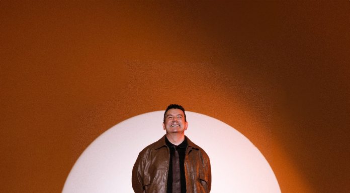 André Rio lança álbum junino “Onde o Sol Aprende a Brilhar”