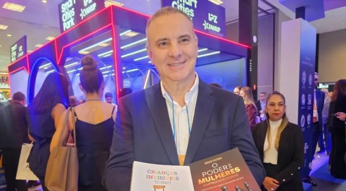 Advogado e escritor Inácio Feitosa lança dois livros no Recife
