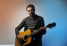 Shopping Costa Dourada promove apresentação gratuita do cantor Jadson Olly