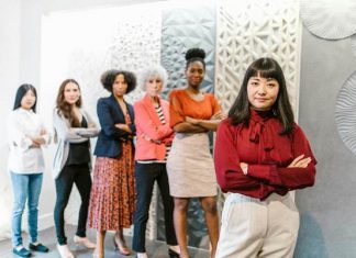 Mães no comando: 5 líderes revelam lições da maternidade que impulsionam negócios de sucesso