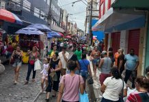 São João e Copa aquecem negócios do comércio do Centro do Recife